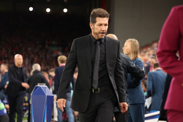 Atletico Madrid chi ít hơn 180