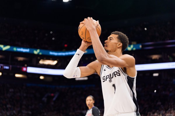 18 điểm trong hiệp hai! Wenban